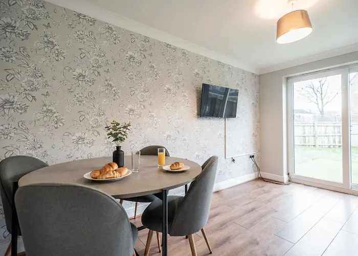 Brecon Gardens South Bank