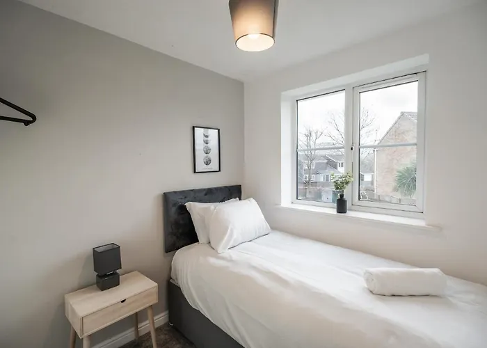 Brecon Gardens South Bank